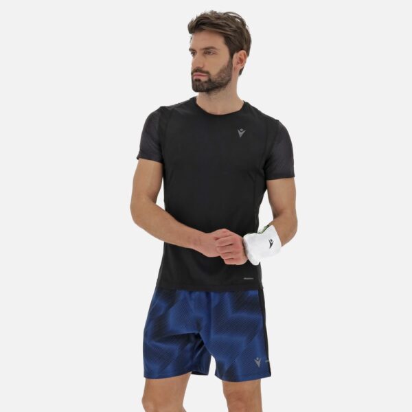 Men’s yellow running shirt sean